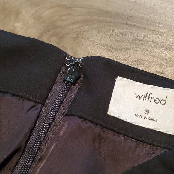 Wilfred Skirt - Picture 2 of 3